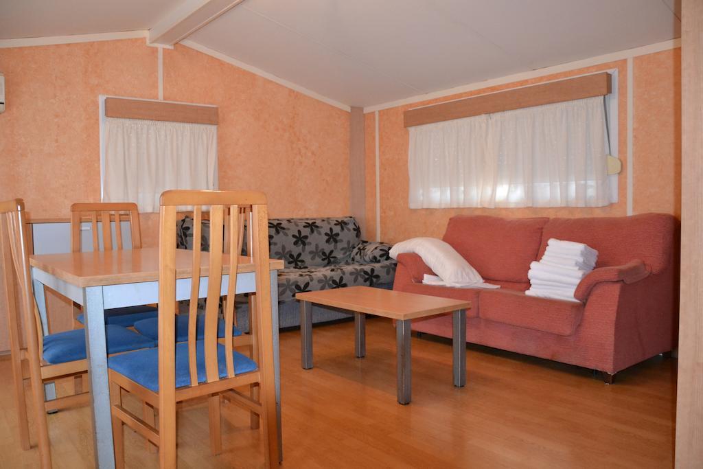 Camping Fuentes Blancas Burgo Exterior foto