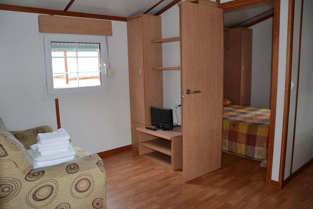 Camping Fuentes Blancas Burgo Habitación foto