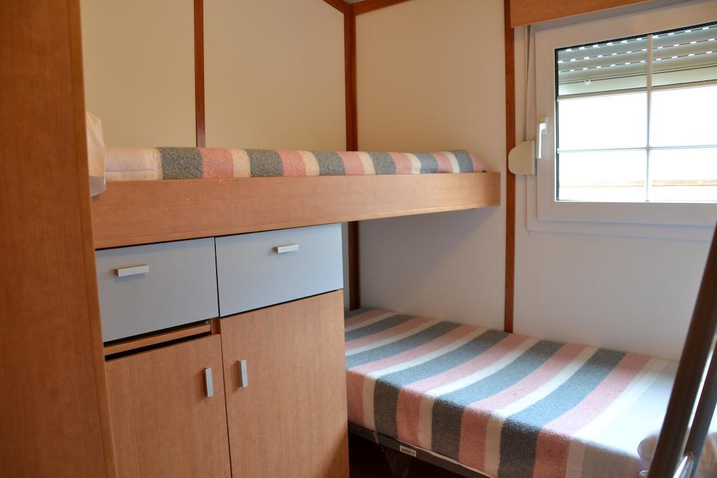 Camping Fuentes Blancas Burgo Habitación foto