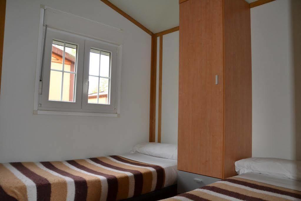 Camping Fuentes Blancas Burgo Exterior foto